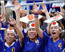 Japan fans2.jpg